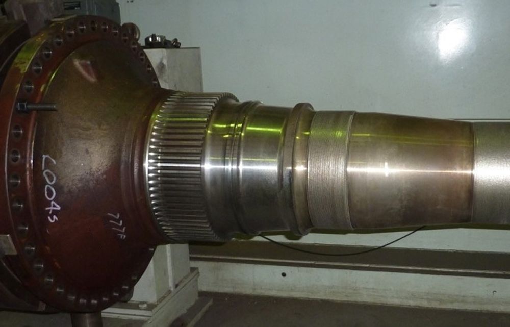 Cat-777F-Wheel-Spindle-in-Laser.1000p